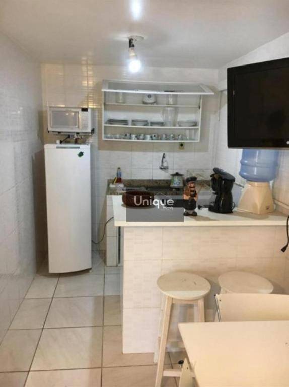 Apartamento à venda com 2 quartos, 65m² - Foto 6