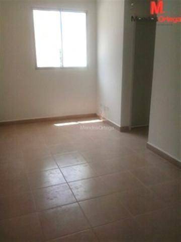 Apartamento para alugar com 2 quartos, 50m² - Foto 4