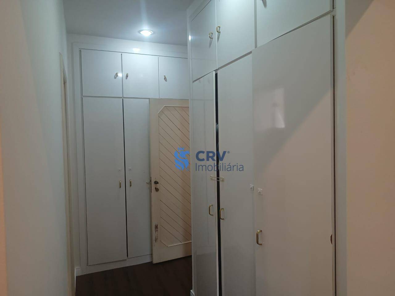 Casa à venda com 7 quartos, 1100m² - Foto 33