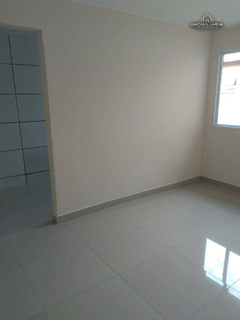 Apartamento à venda com 2 quartos, 46m² - Foto 4