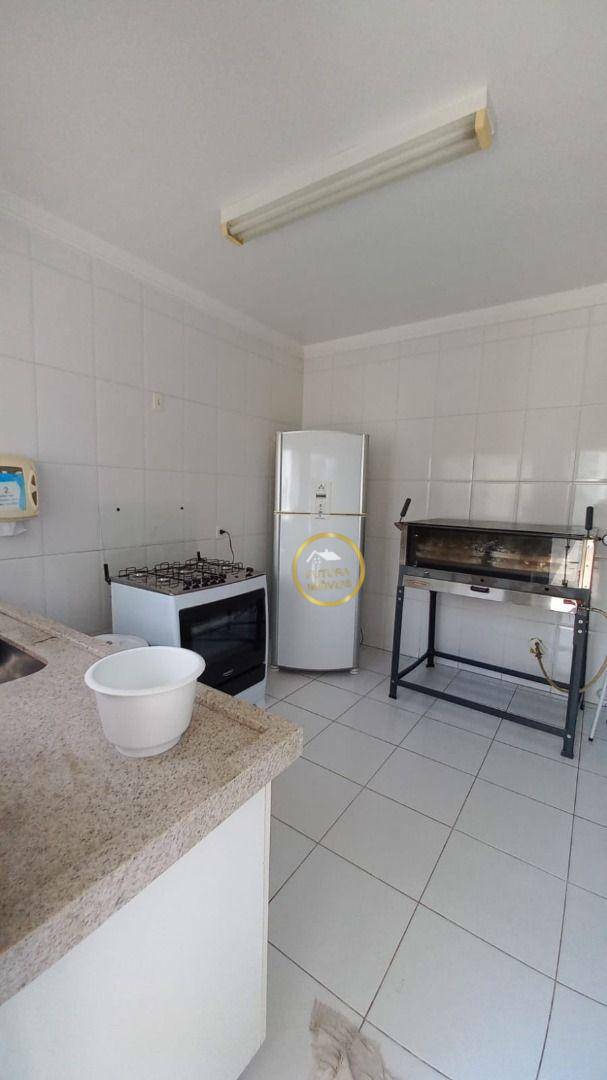 Casa à venda com 3 quartos, 196m² - Foto 8