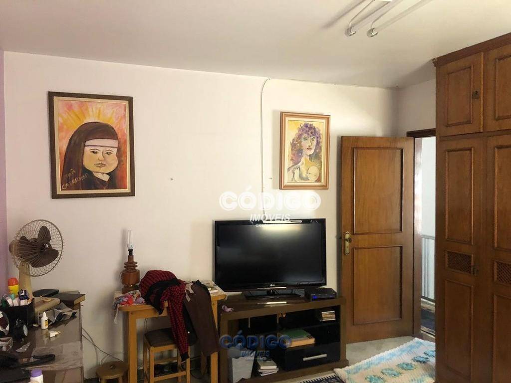 Sobrado à venda com 3 quartos, 200m² - Foto 9