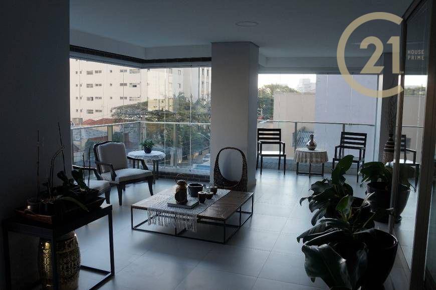 Apartamento à venda com 6 quartos, 332m² - Foto 1