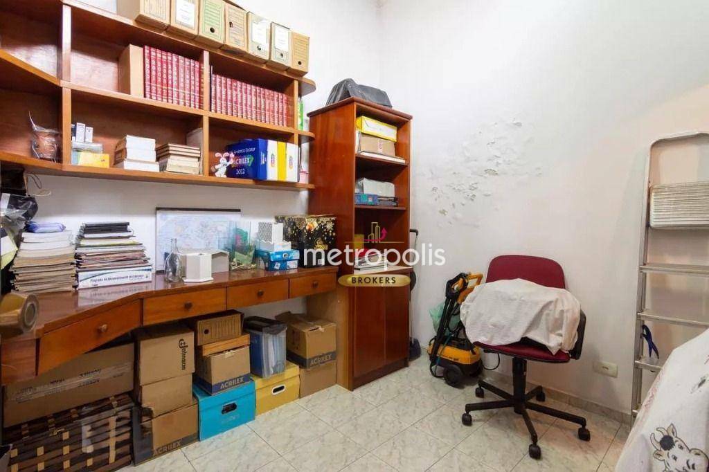 Sobrado à venda e aluguel com 3 quartos, 350m² - Foto 34