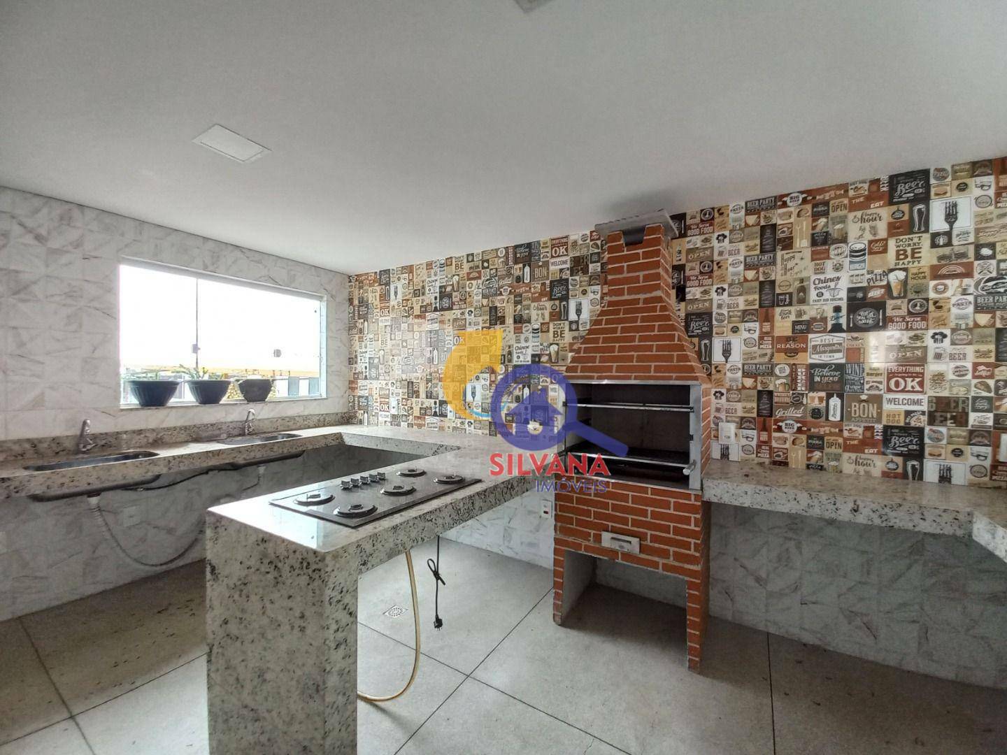 Casa à venda com 4 quartos, 393m² - Foto 1