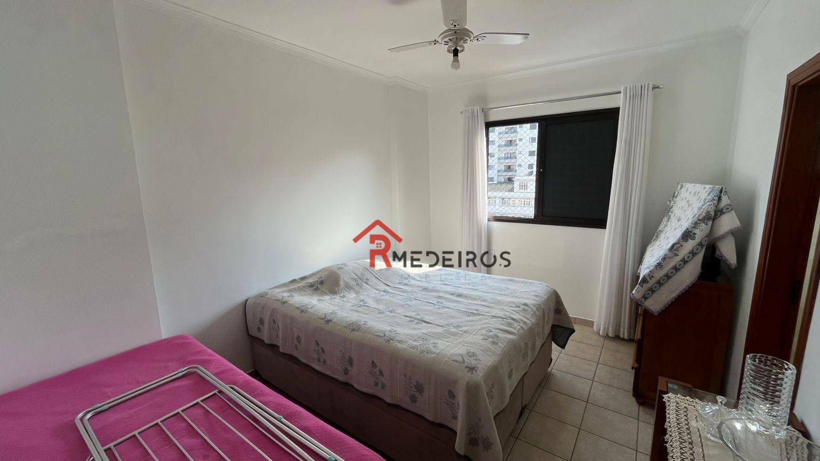 Apartamento à venda com 1 quarto, 54m² - Foto 13