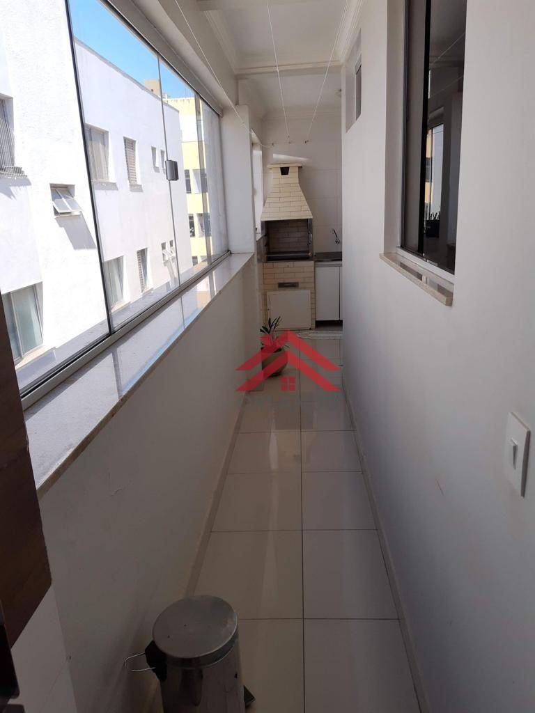 Apartamento à venda com 3 quartos, 84m² - Foto 10