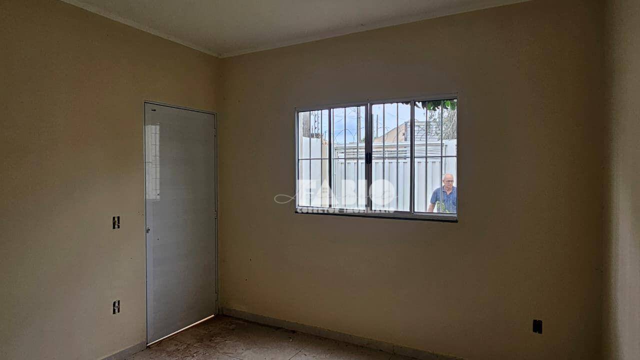 Casa, 2 quartos, 70 m² - Foto 3