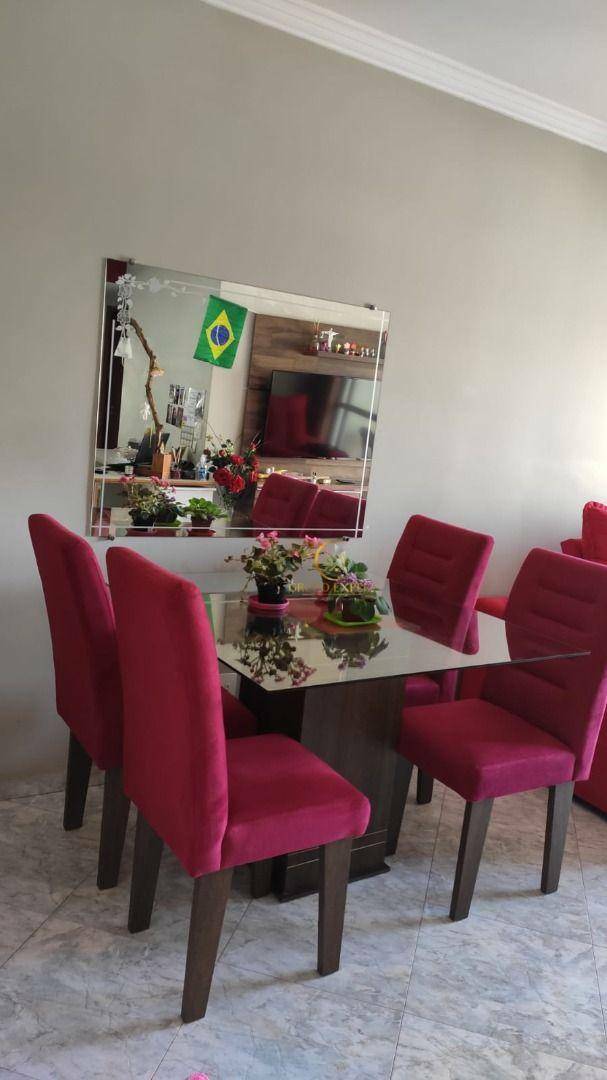 Apartamento à venda com 2 quartos, 63m² - Foto 2