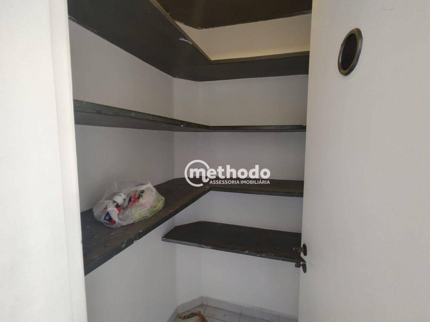 Casa para alugar com 3 quartos, 150m² - Foto 24