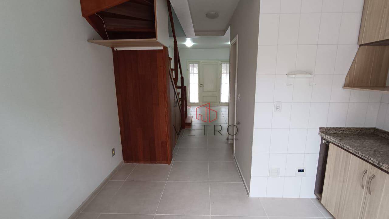 Casa de Condomínio à venda com 2 quartos, 79m² - Foto 3