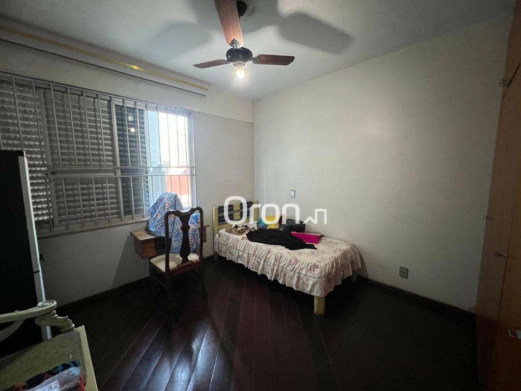 Apartamento à venda com 4 quartos, 214m² - Foto 13