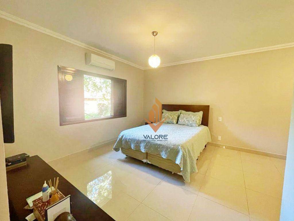 Casa de Condomínio à venda com 3 quartos, 272m² - Foto 17