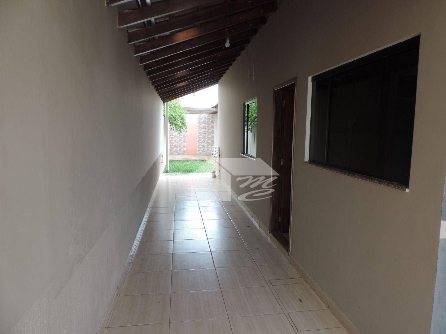 Casa à venda com 2 quartos, 111m² - Foto 2