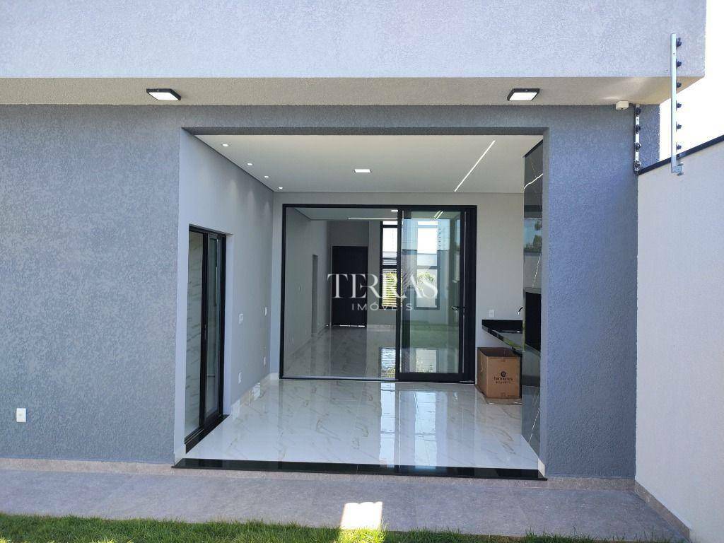 Casa à venda com 3 quartos, 131m² - Foto 8