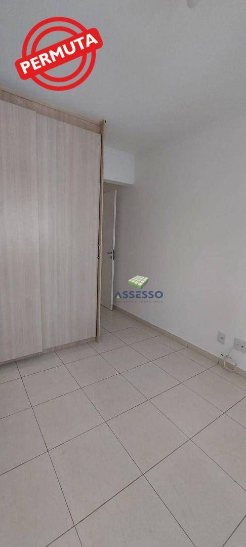 Apartamento à venda com 2 quartos, 52m² - Foto 11