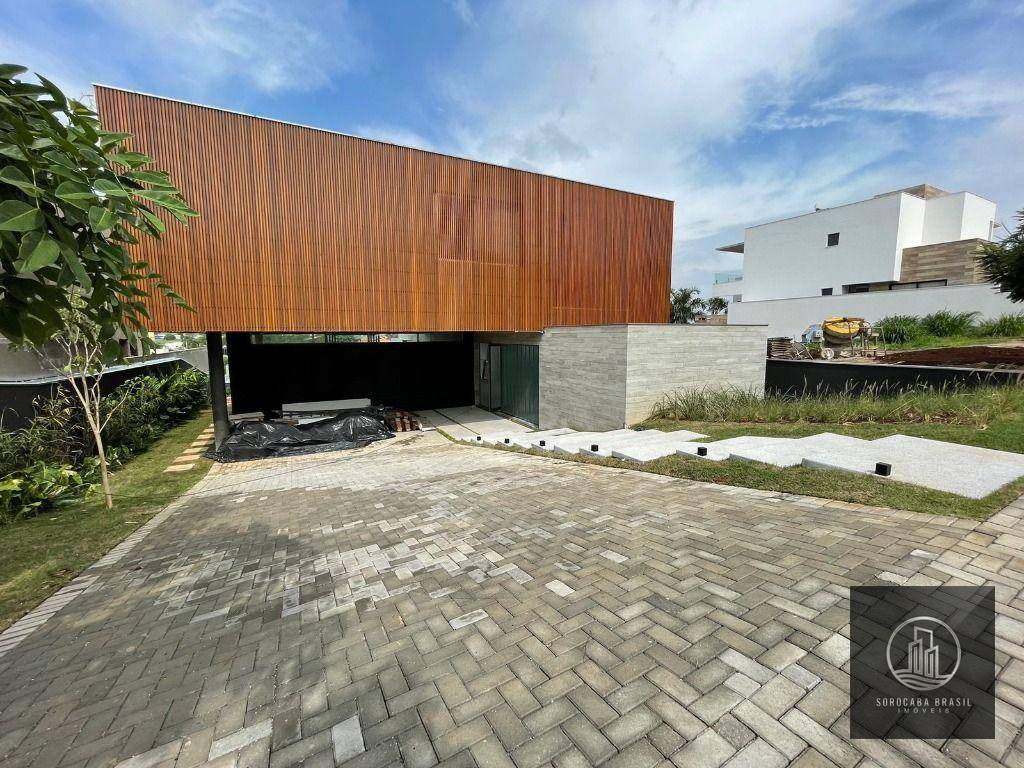 Casa de Condomínio à venda e aluguel com 4 quartos, 380m² - Foto 1