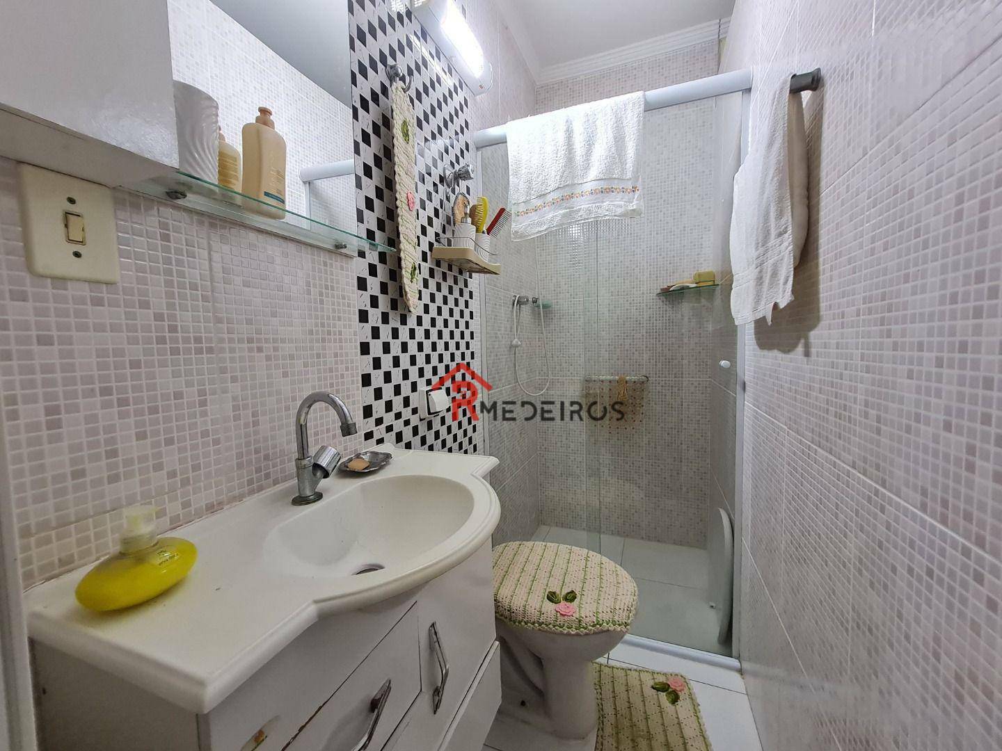 Apartamento à venda com 2 quartos, 70m² - Foto 13