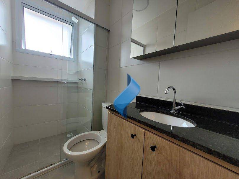 Apartamento para alugar com 2 quartos, 60m² - Foto 10