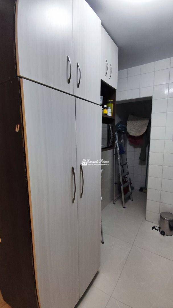 Apartamento à venda com 2 quartos, 57m² - Foto 6