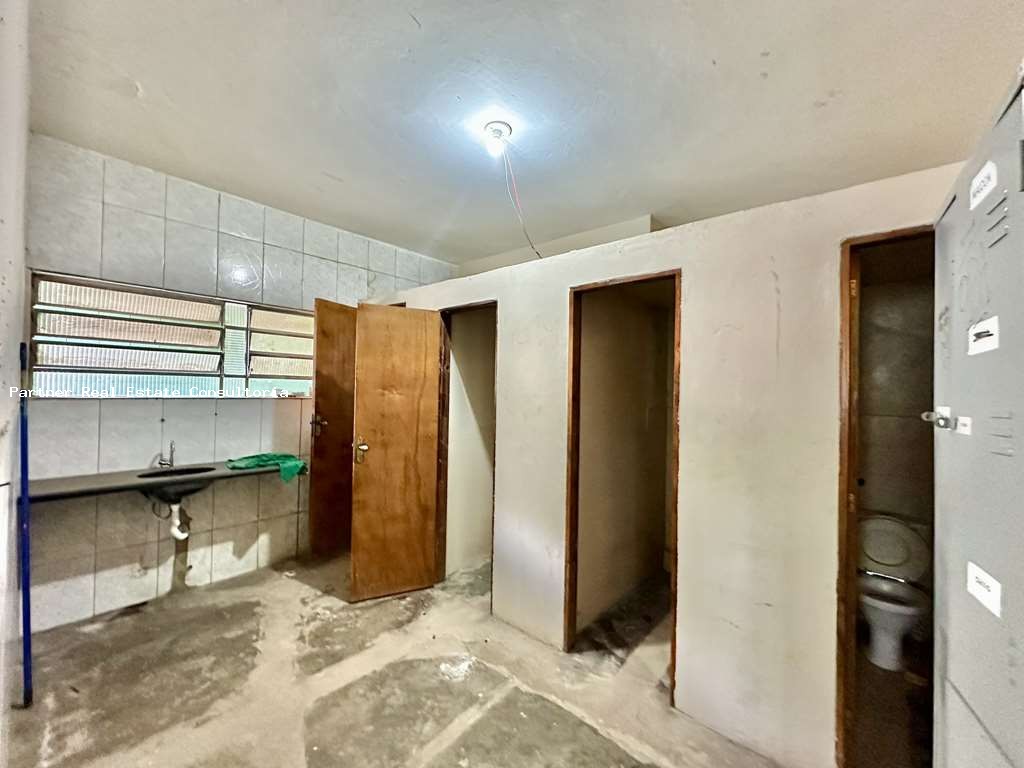 Prédio Inteiro à venda com 10 quartos, 2000m² - Foto 17