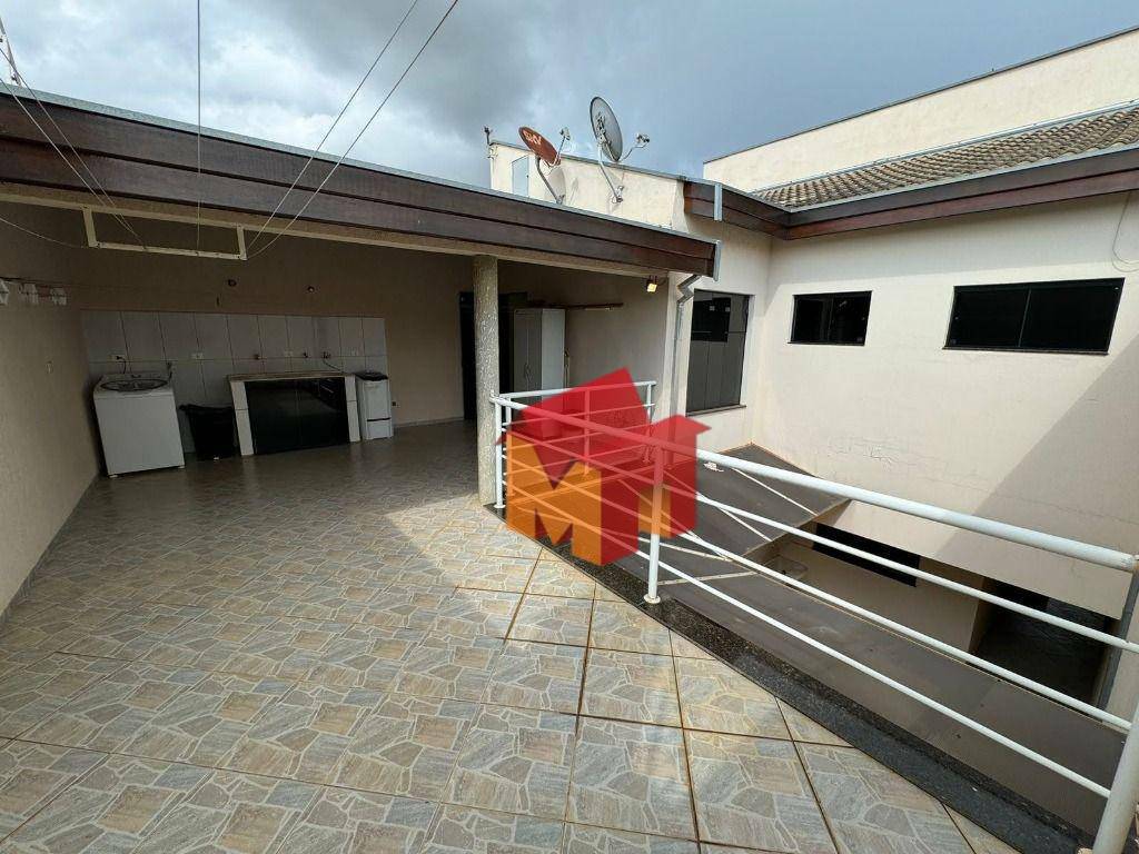 Sobrado à venda com 3 quartos, 234m² - Foto 19