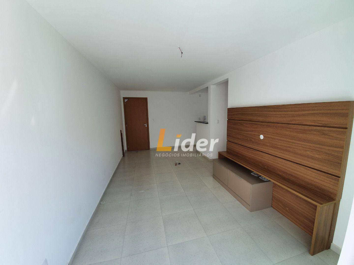 Apartamento à venda com 2 quartos, 60m² - Foto 5