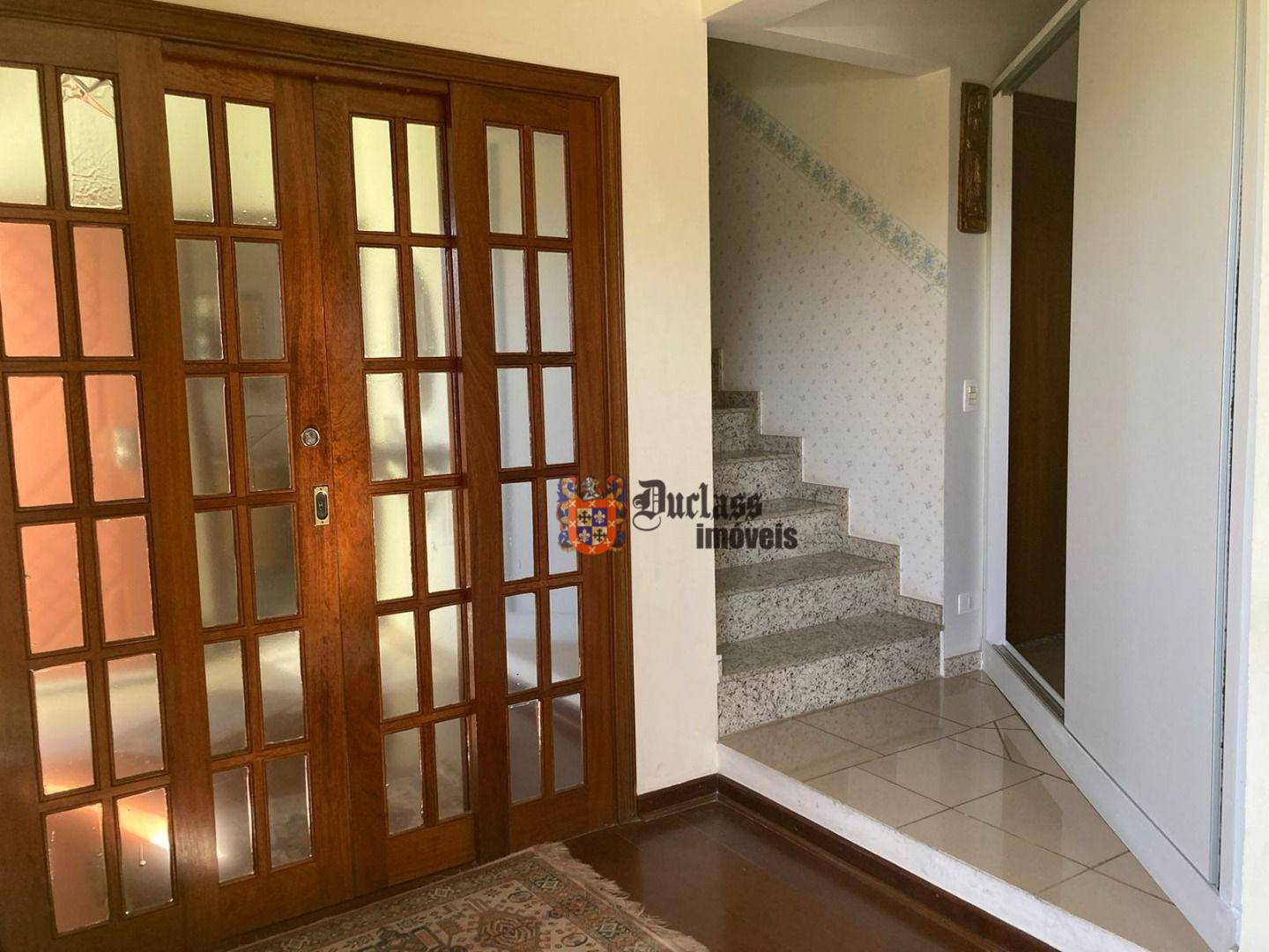 Sobrado à venda com 4 quartos, 259m² - Foto 51