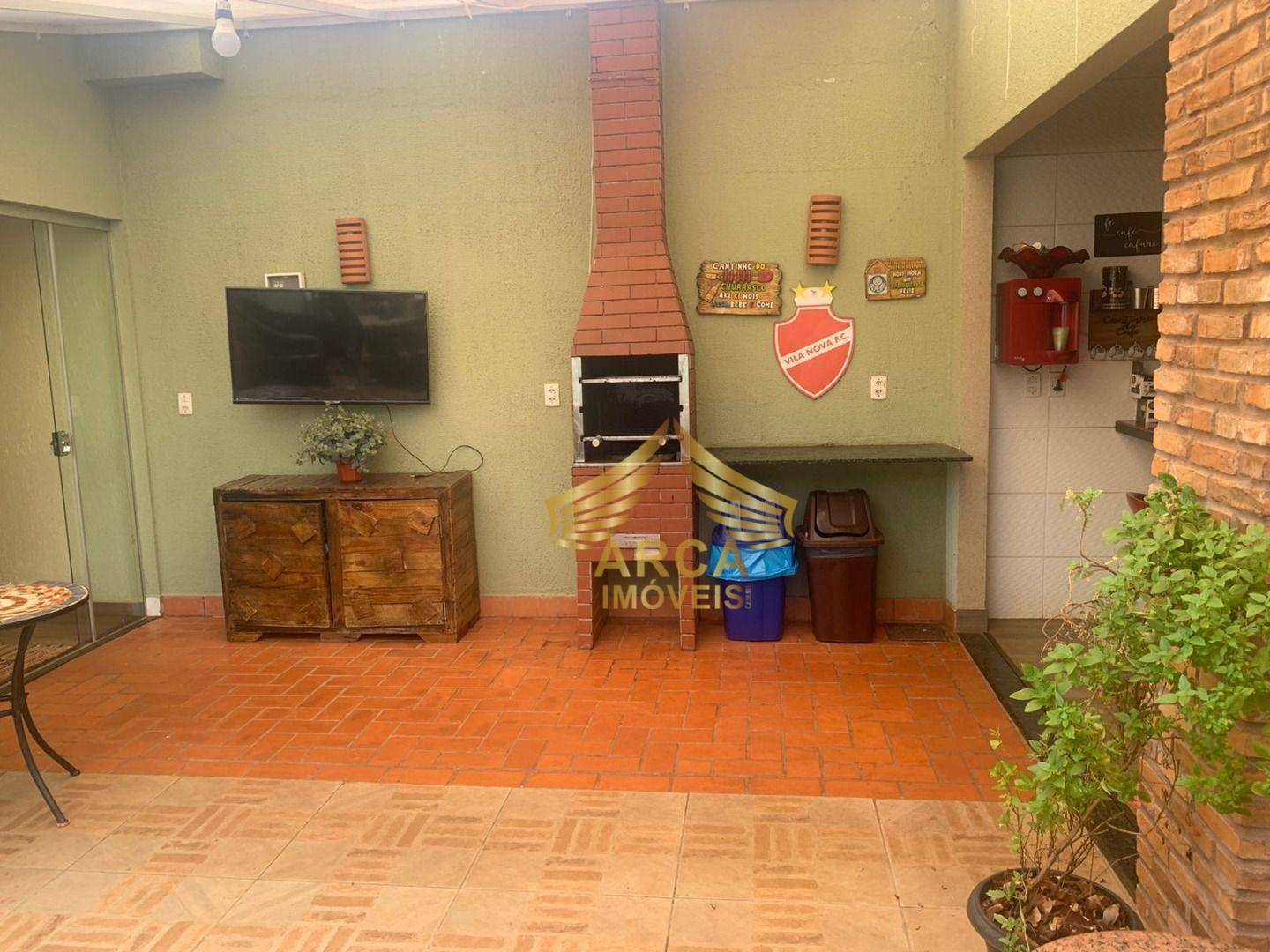 Casa à venda com 3 quartos, 100m² - Foto 5