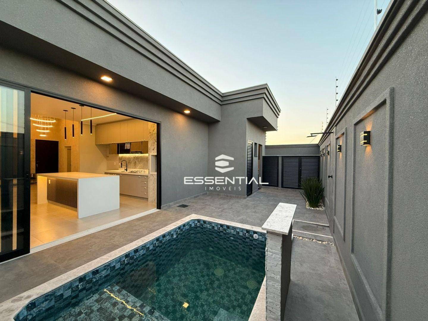 Casa, 3 quartos, 127 m² - Foto 1