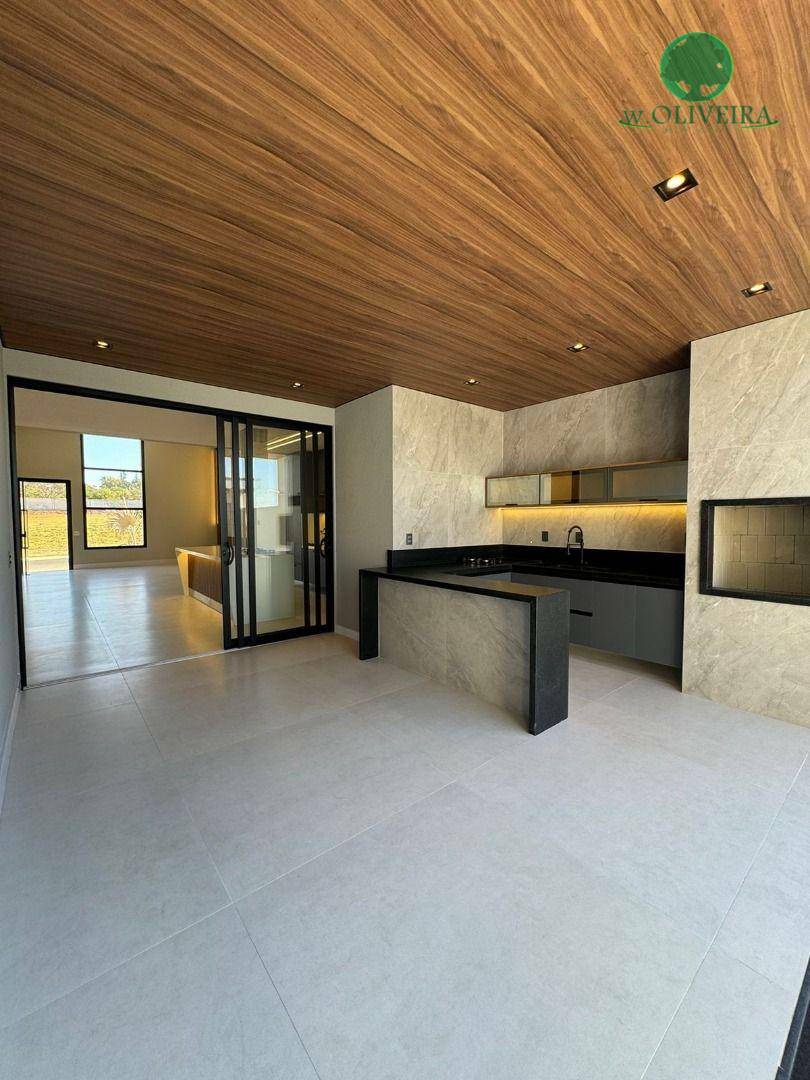 Casa de Condomínio à venda com 3 quartos, 225m² - Foto 18