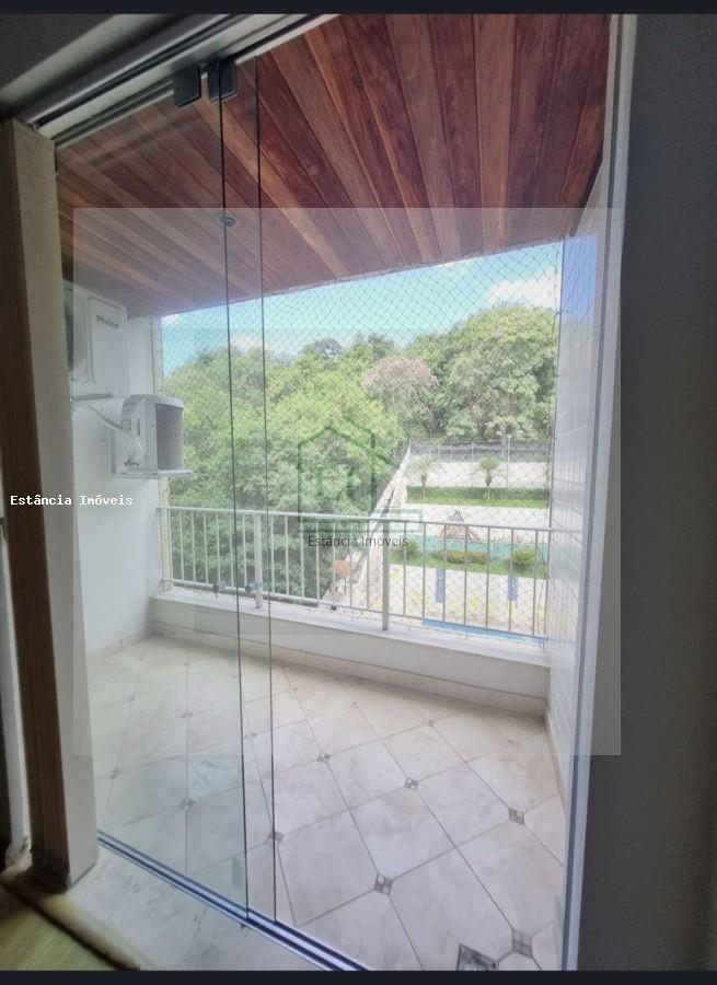Apartamento à venda com 2 quartos, 62m² - Foto 4