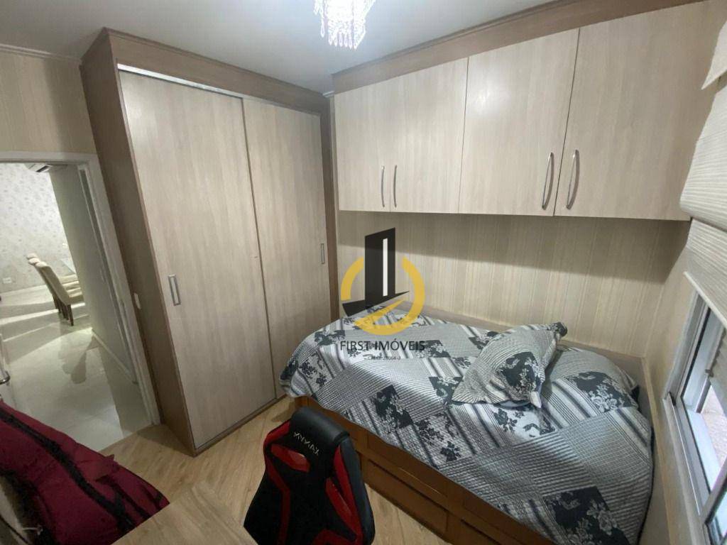 Apartamento à venda com 3 quartos, 94m² - Foto 13