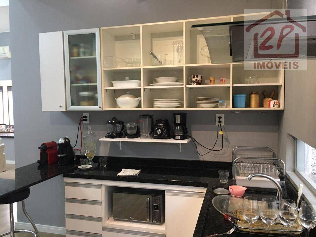 Casa, 3 quartos, 230 m² - Foto 27