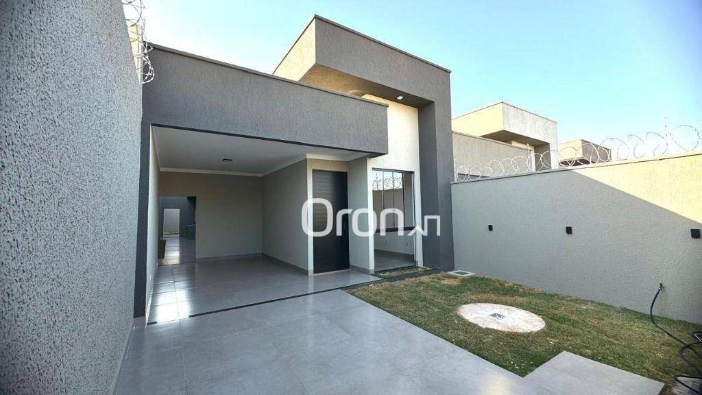 Casa à venda com 3 quartos, 129m² - Foto 2