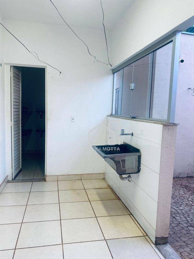 Casa à venda com 3 quartos, 1m² - Foto 15