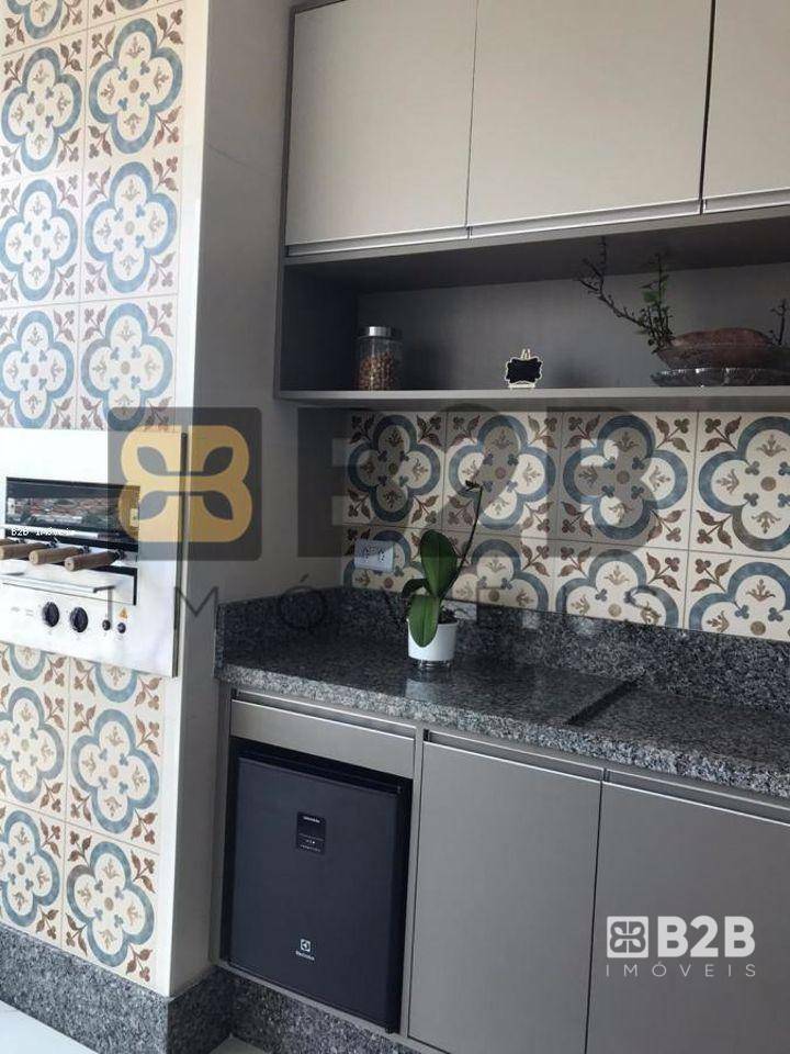 Apartamento à venda com 3 quartos, 81m² - Foto 22