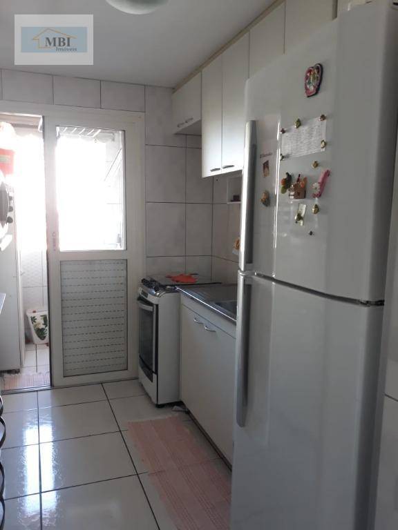 Apartamento à venda com 3 quartos, 65m² - Foto 8