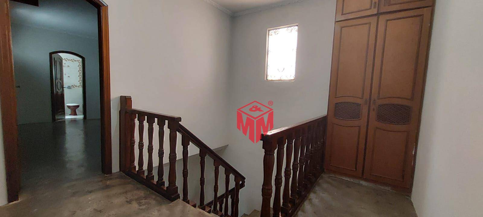 Sobrado à venda e aluguel com 3 quartos, 540m² - Foto 22