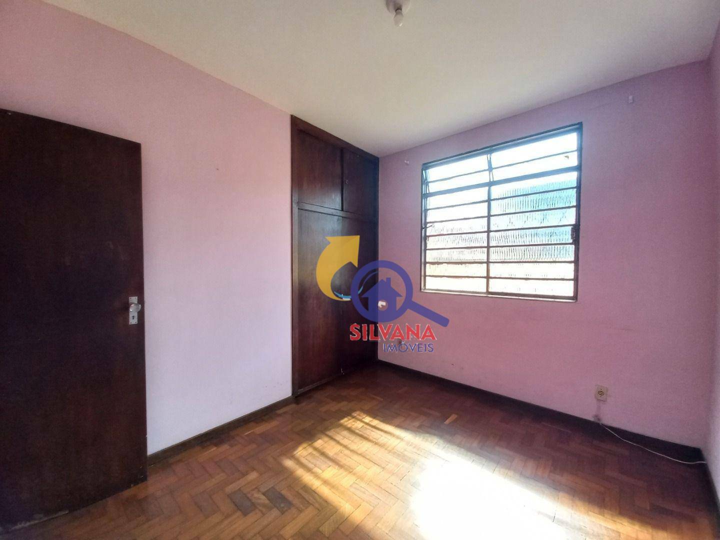 Casa à venda com 3 quartos, 260m² - Foto 23