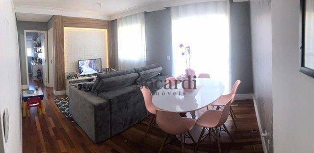 Apartamento à venda com 2 quartos, 66m² - Foto 6