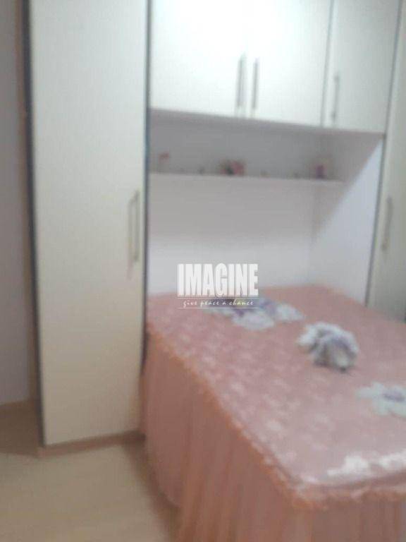 Apartamento à venda com 2 quartos, 46m² - Foto 10