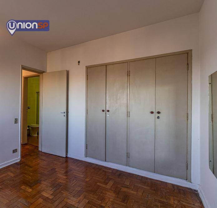 Apartamento à venda com 2 quartos, 79m² - Foto 4