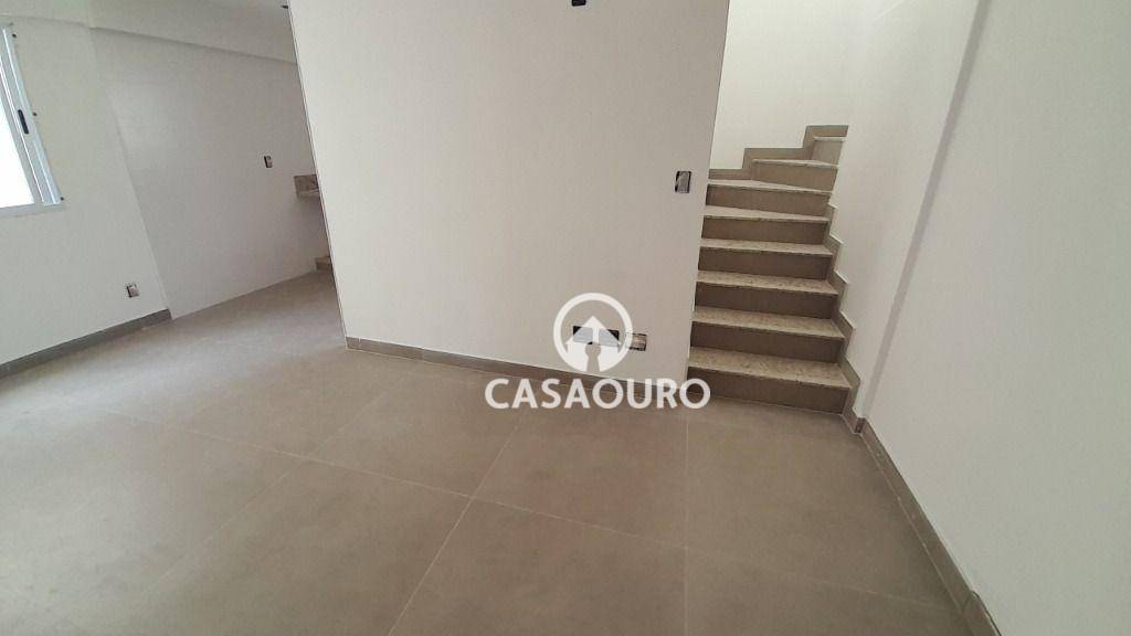 Cobertura à venda com 2 quartos, 130m² - Foto 10