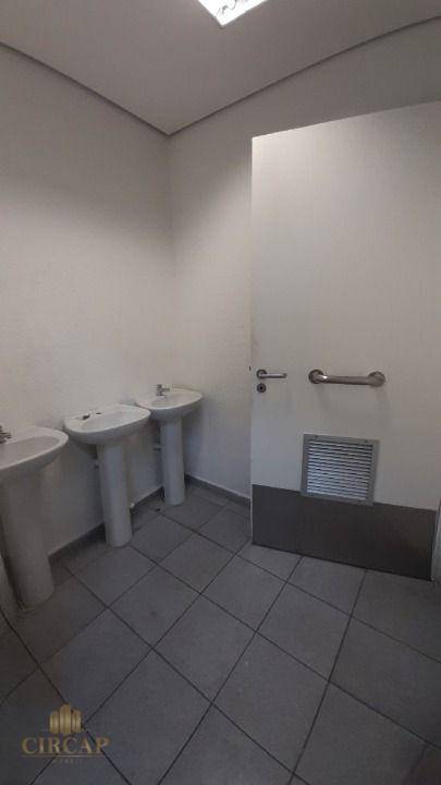 Prédio Inteiro para alugar, 3244m² - Foto 19