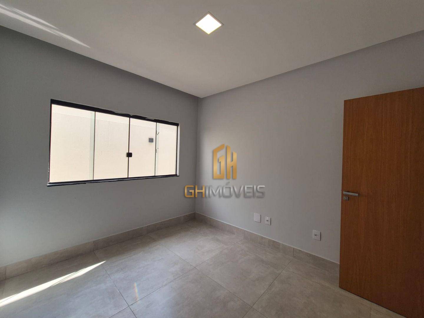 Casa à venda com 3 quartos, 136m² - Foto 14