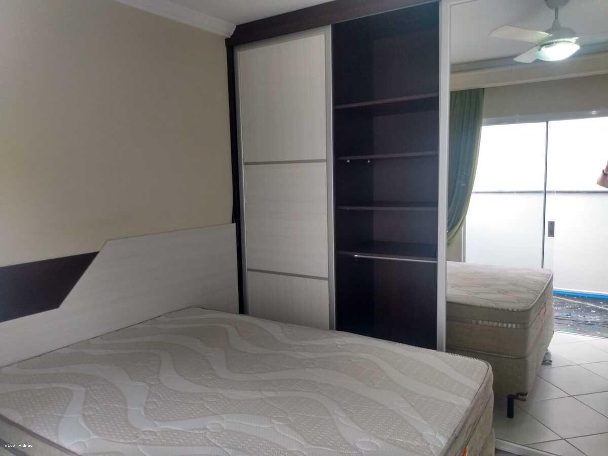 Apartamento à venda com 3 quartos, 128m² - Foto 7