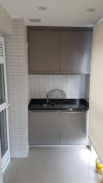 Apartamento para alugar com 2 quartos, 80m² - Foto 4