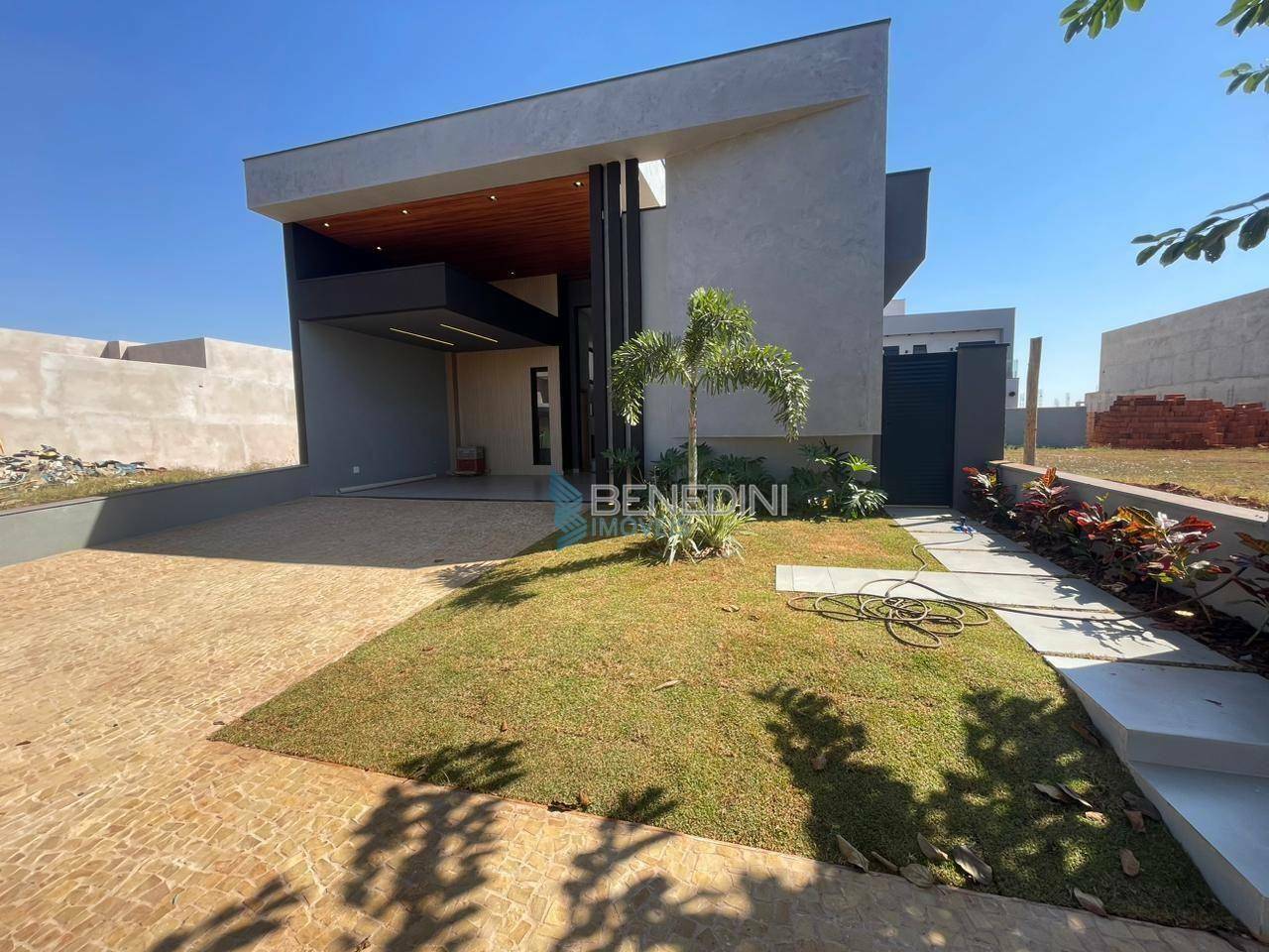 Casa de Condomínio à venda com 3 quartos, 165m² - Foto 1