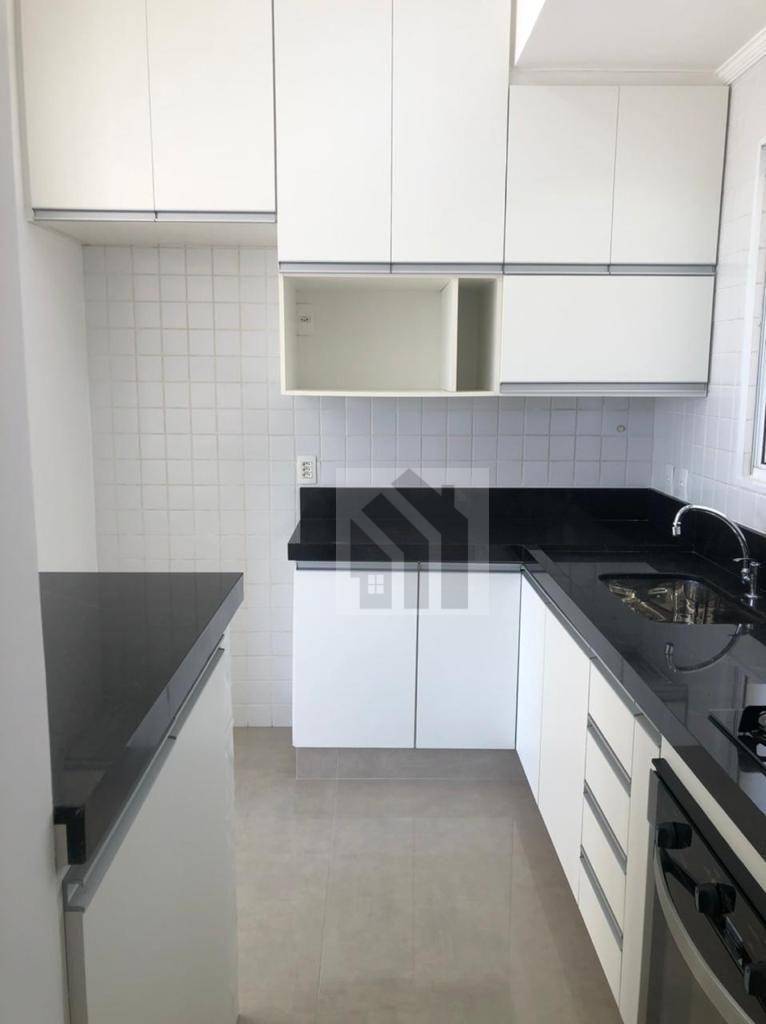 Apartamento à venda com 2 quartos, 67m² - Foto 12